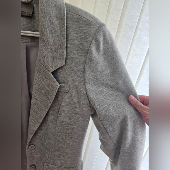 Never worn Vero Moda light grey blazer - Picture 4 of 5